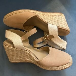 Naturalizer Espadrille Wedge size 9.5